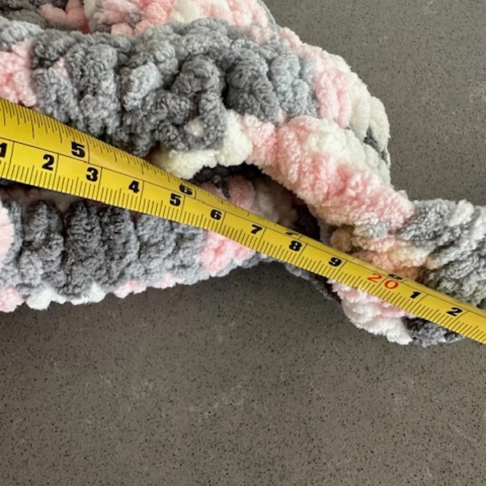 New Handmade Crochet Baby 3-Piece Set (33